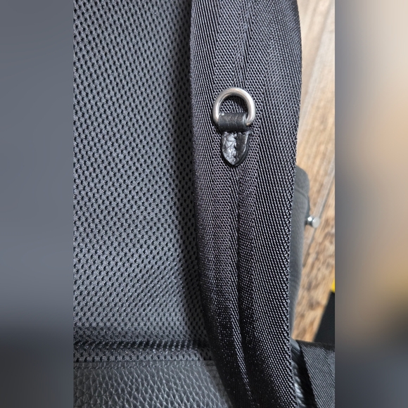 NWT Mulberry - Utility Postman\'s Buckle Full- Grain Leather Backpack